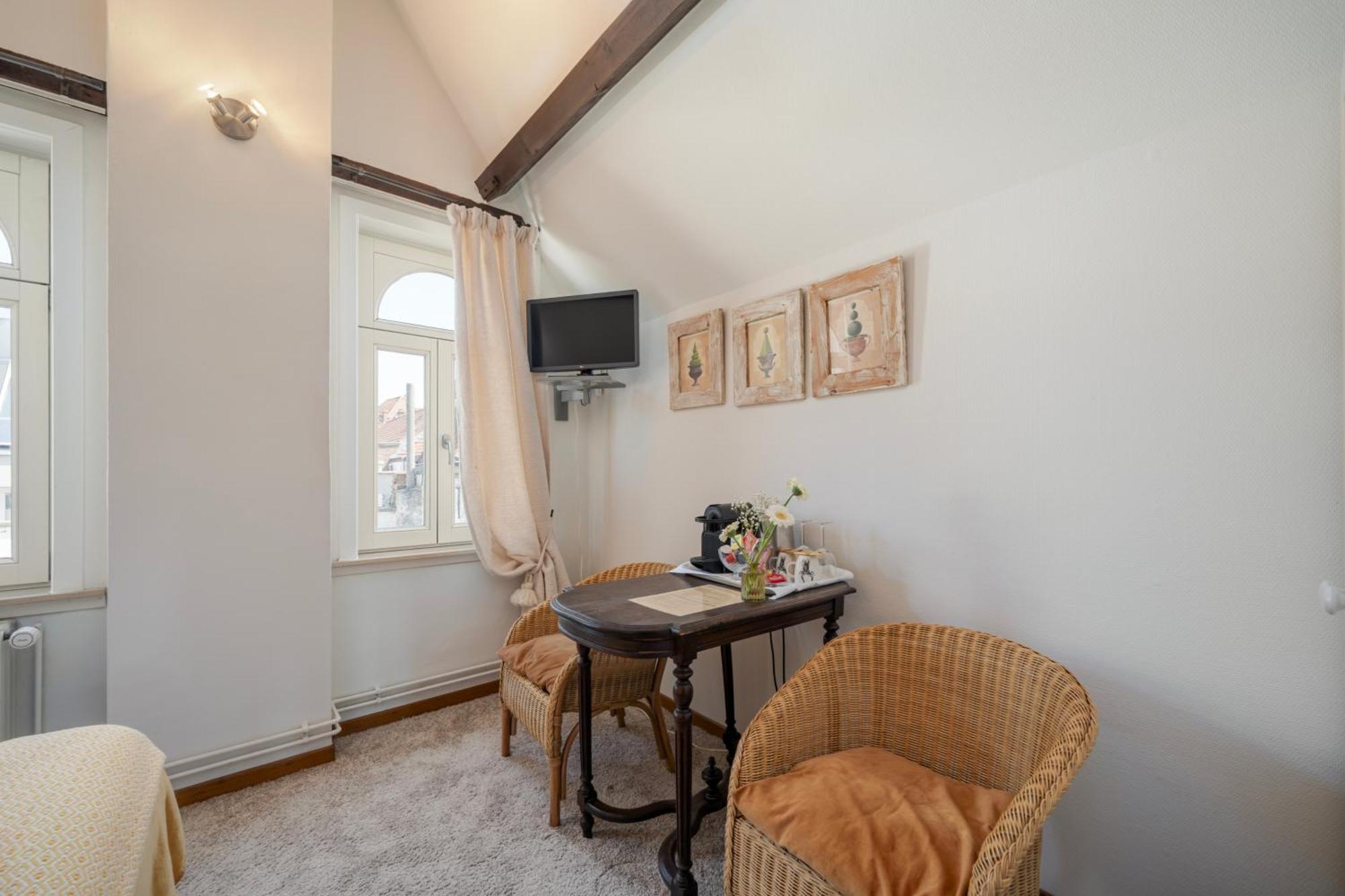 Het Geerwijn - Gastensuite In Hartje Brugge Экстерьер фото